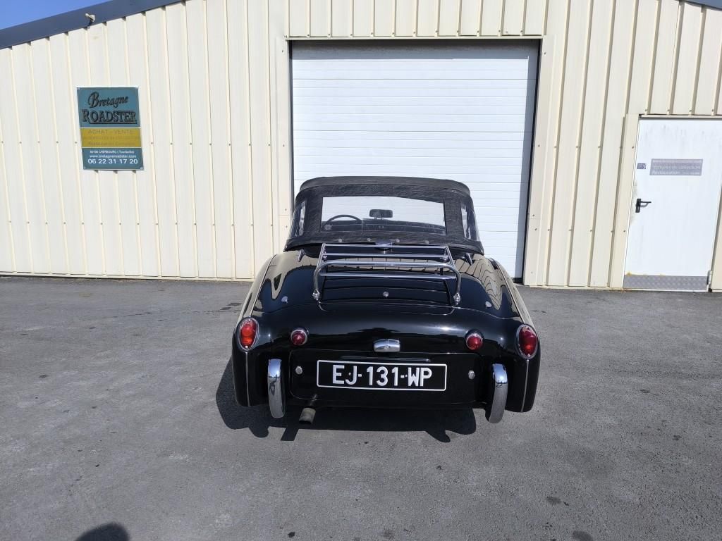 Triumph TR3 8