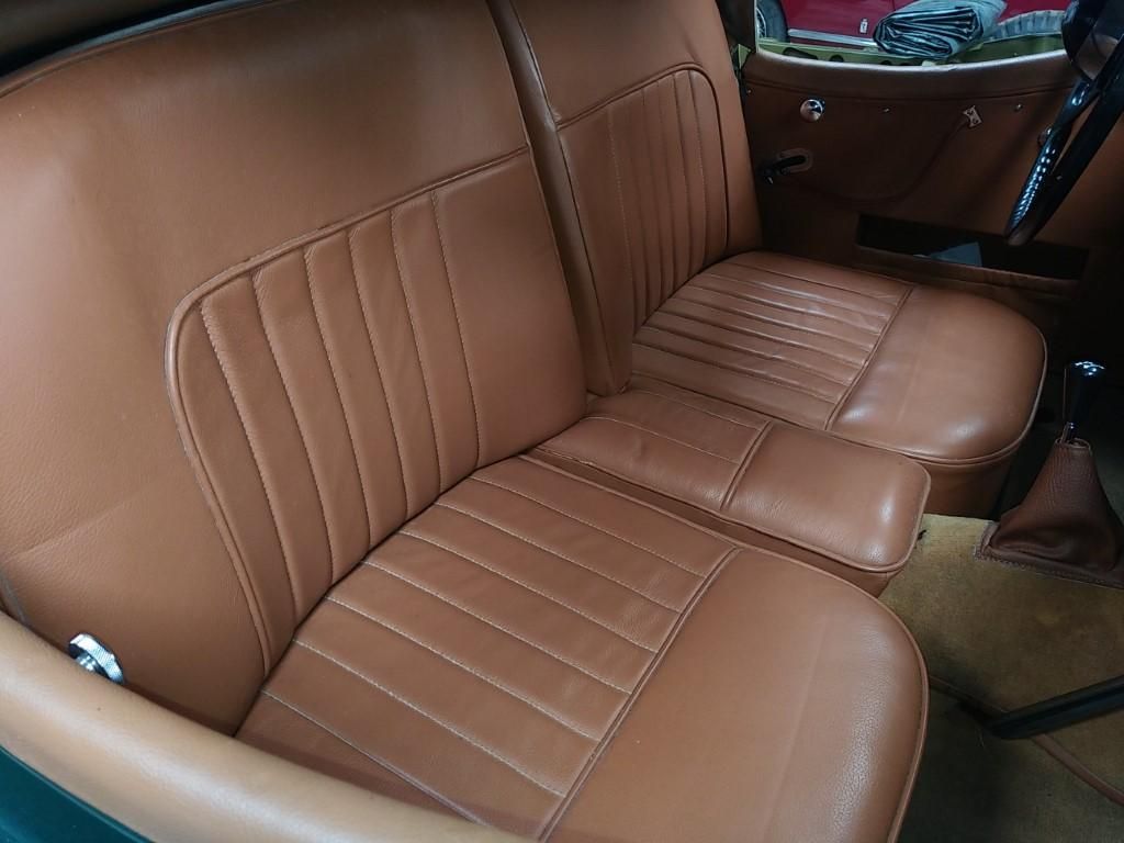 Jaguar XK 120 Roadster 7