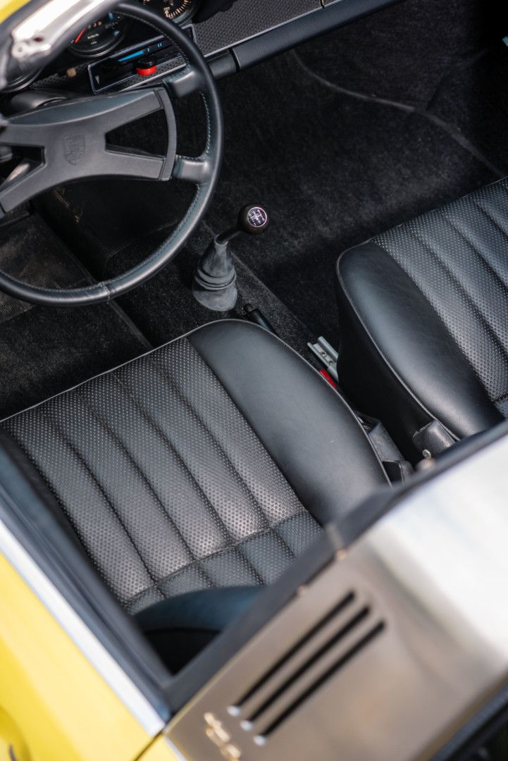 Porsche 2,2L T Targua 27