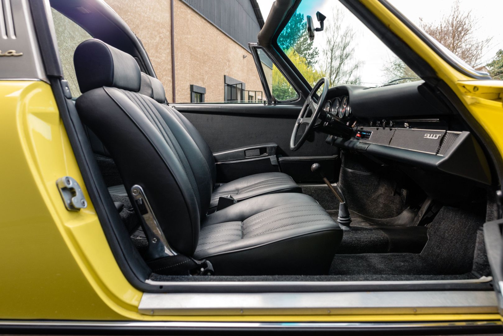 Porsche 2,2L T Targua 32