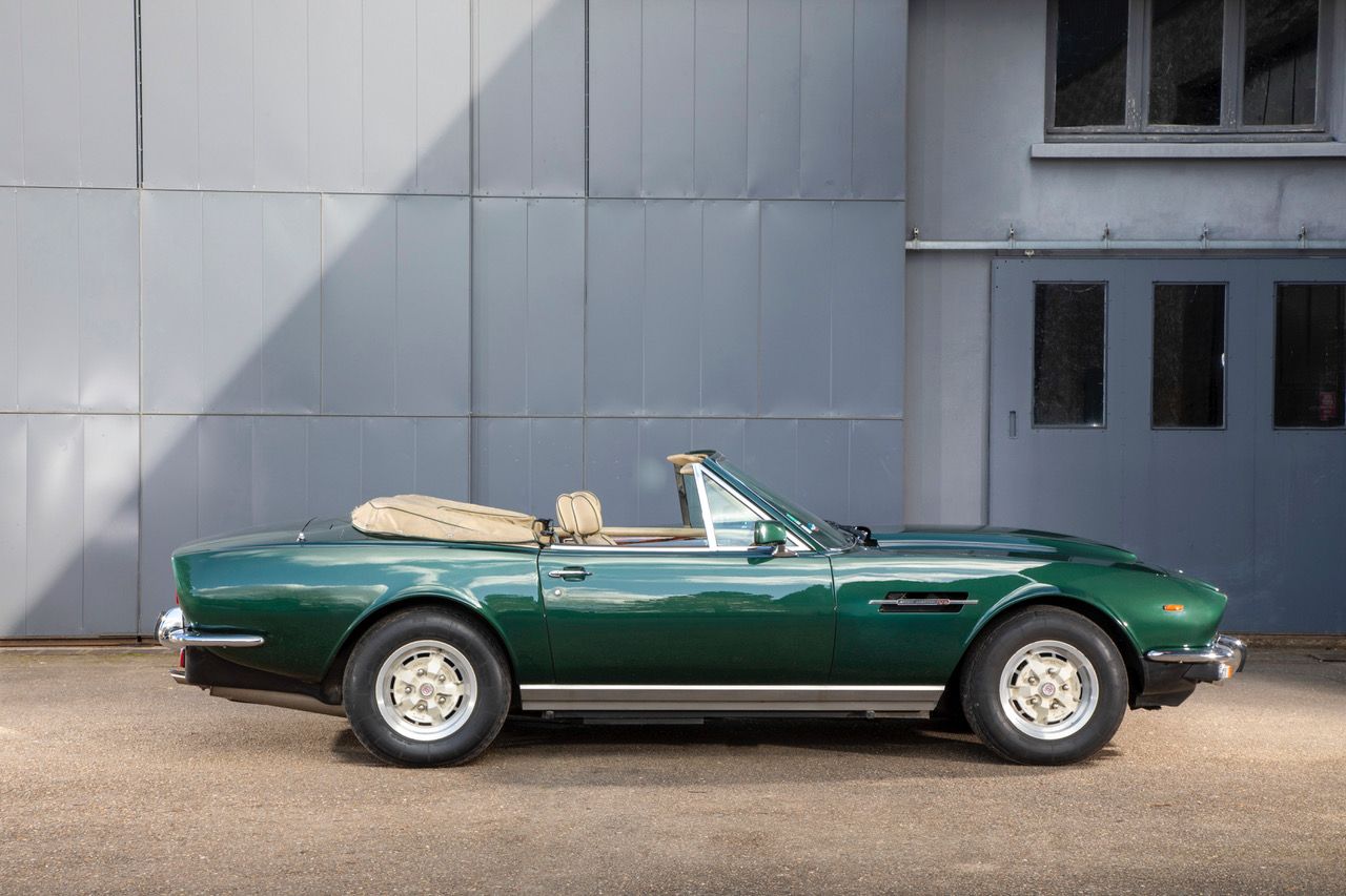 Aston Martin AM V8 série 1 3