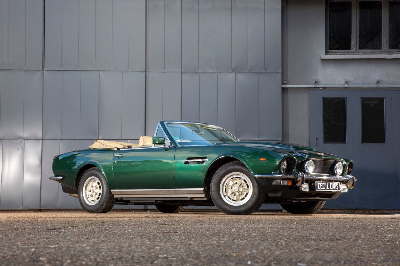Aston Martin AM V8 série 1 4