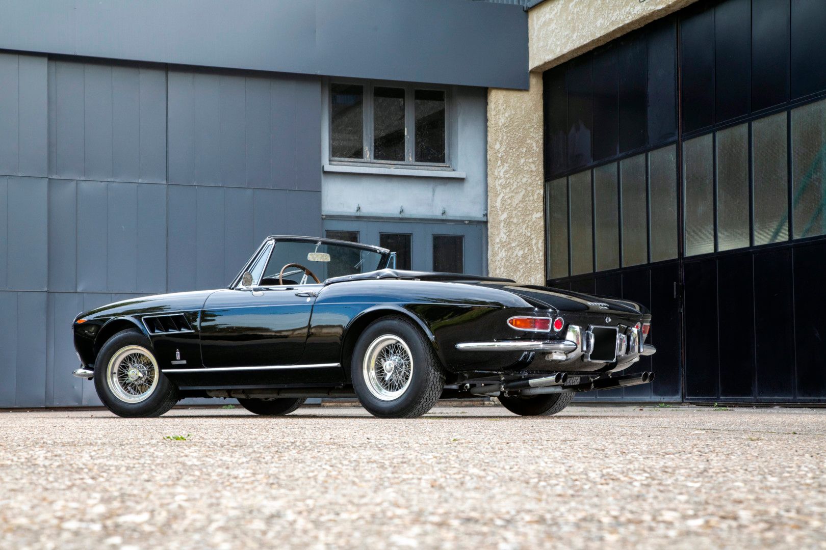 Ferrari 275 GTS 9