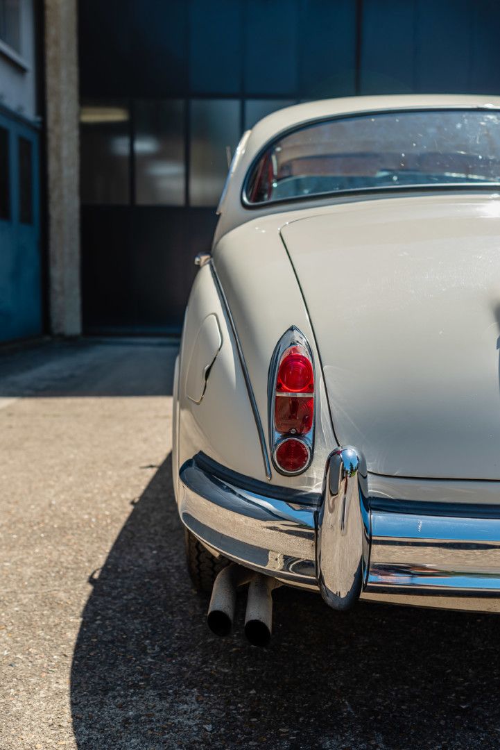 Jaguar MKII 3,8L 16