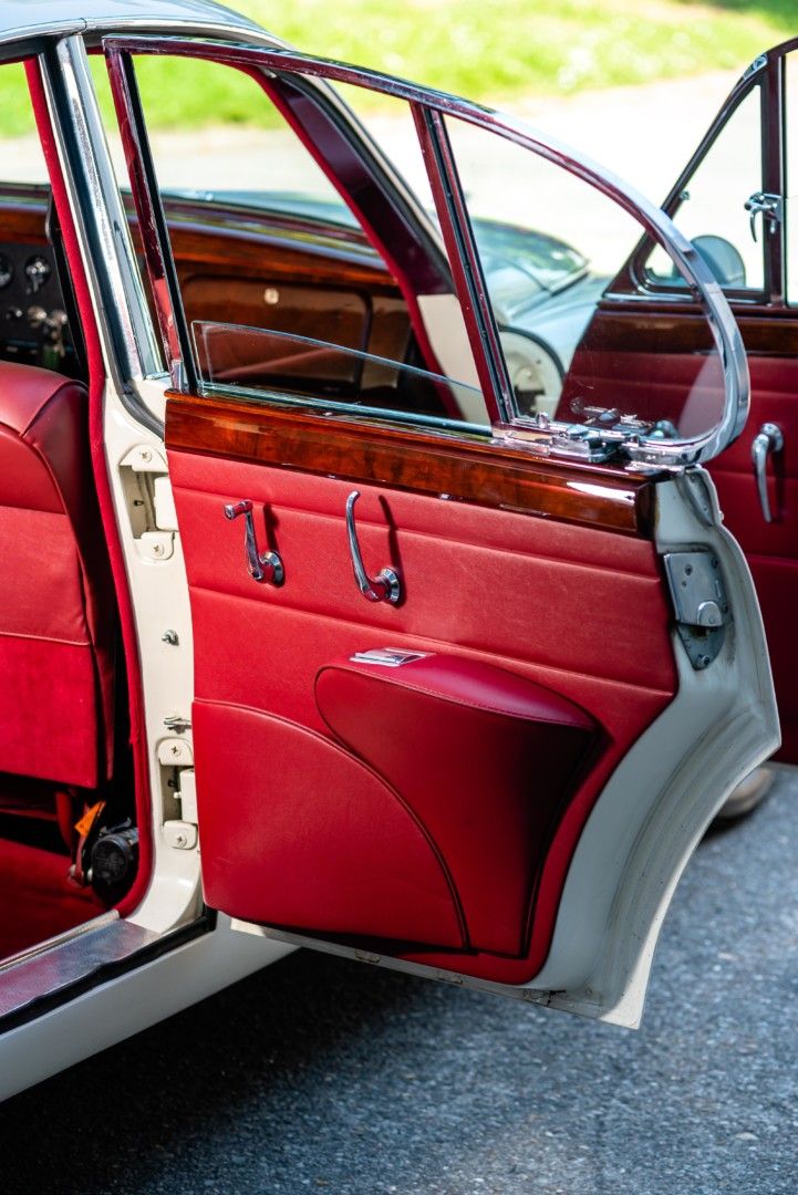 Jaguar MKII 3,8L 28