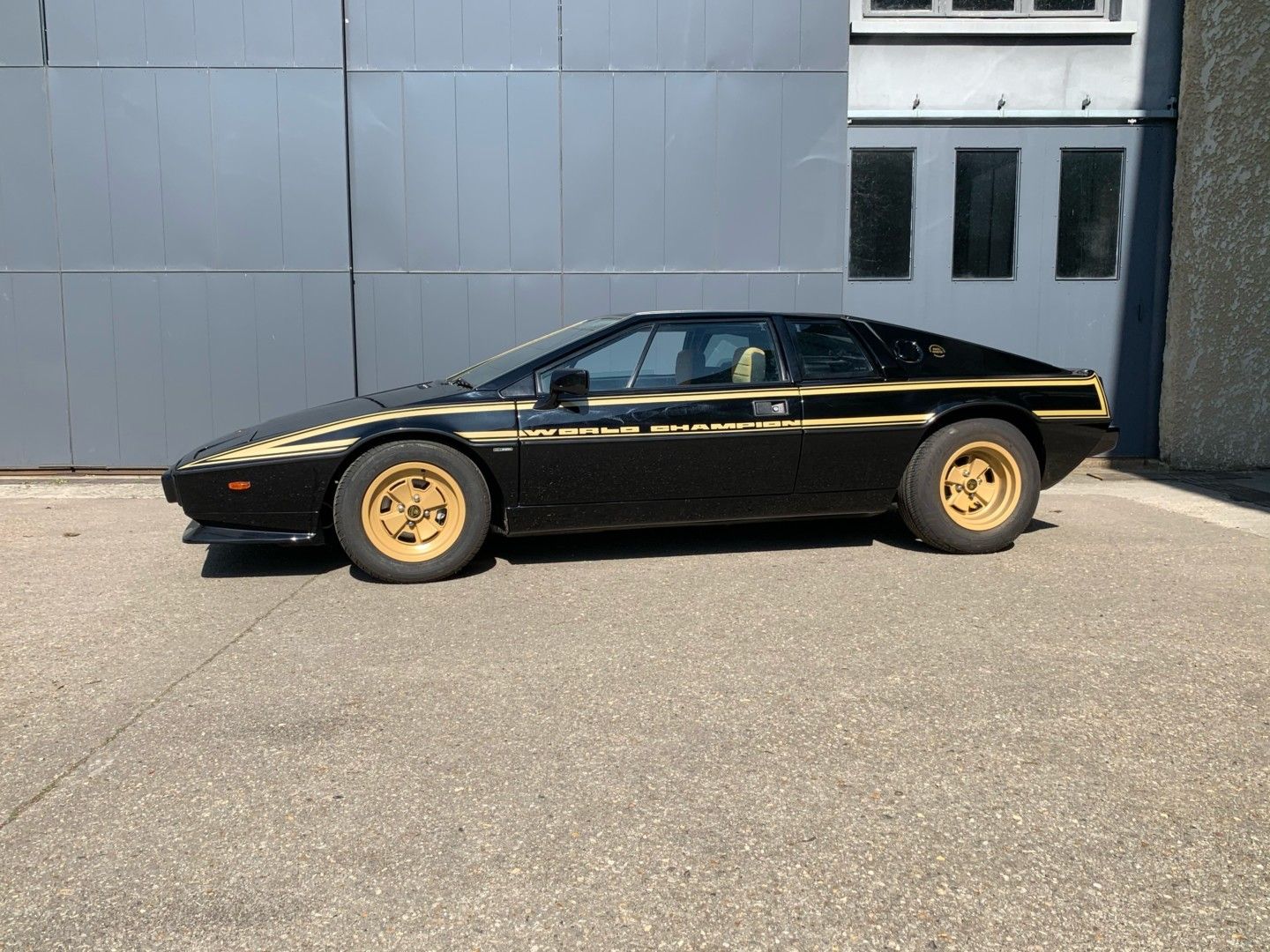 Lotus Esprit JPS 7