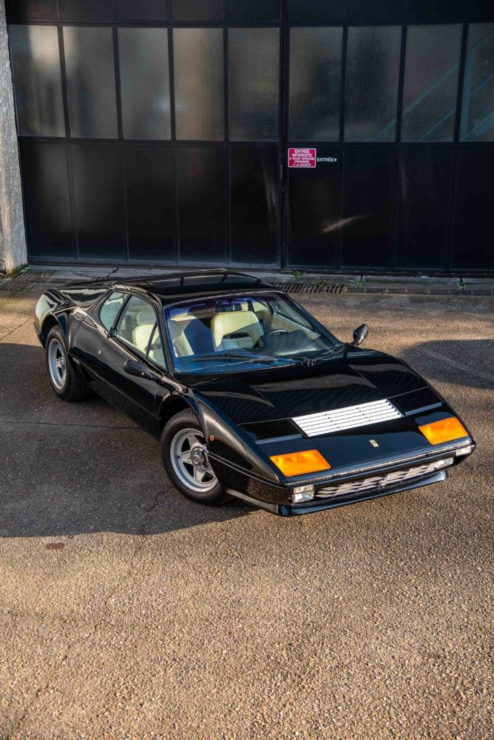 Ferrari BB512i 3