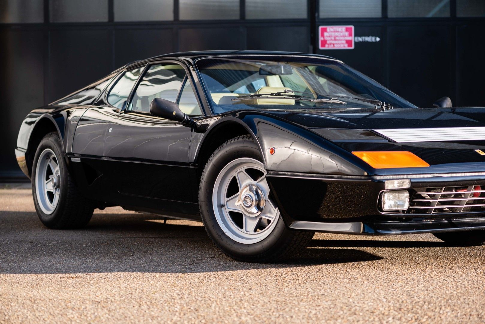 Ferrari BB512i 5