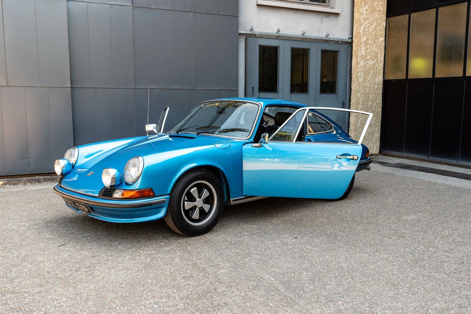 Porsche 2,4L S 19