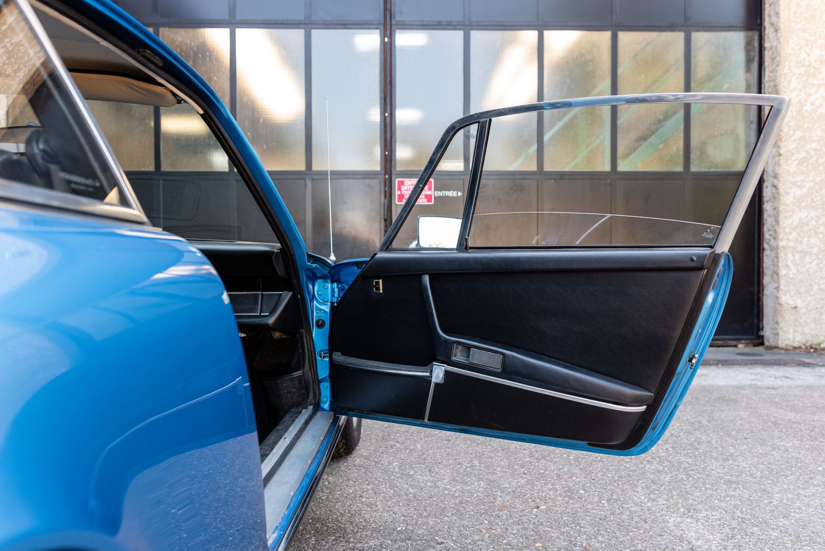 Porsche 2,4L S 25