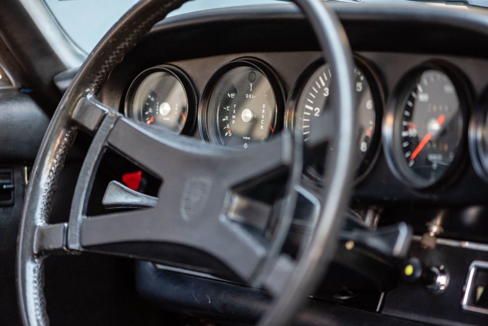 Porsche 2,4L S 30