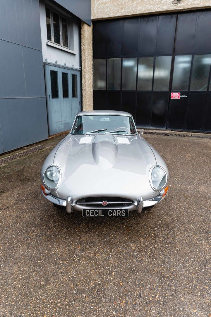 Jaguar Type E série 1 7