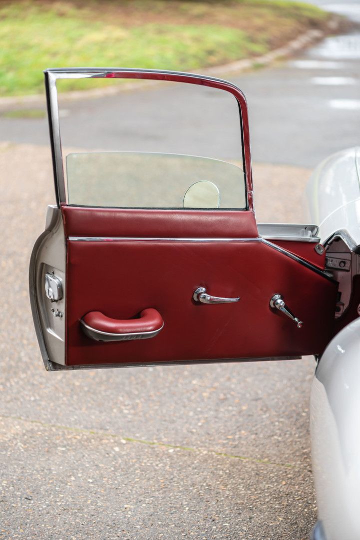 Jaguar Type E série 1 27