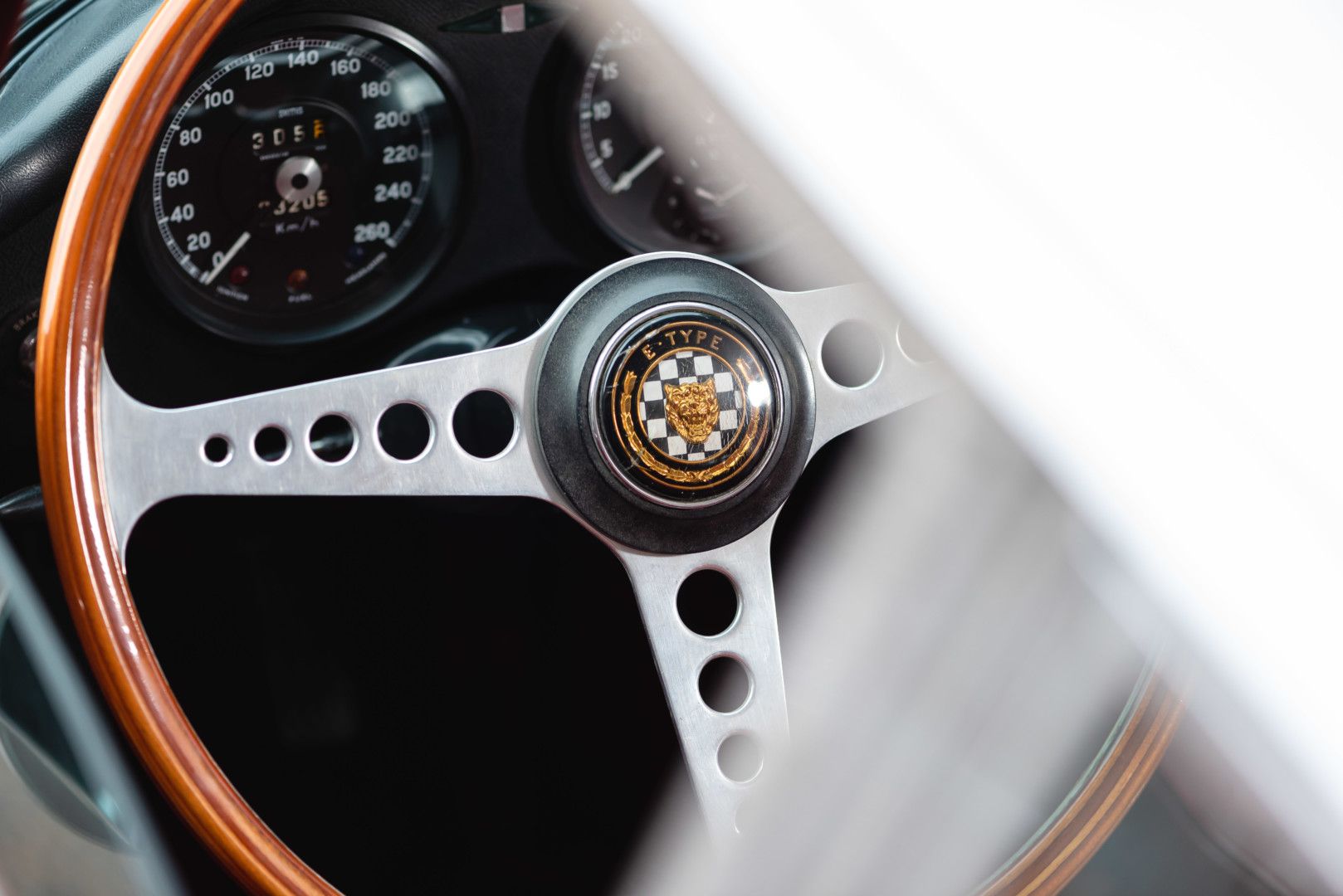 Jaguar Type E série 1 31