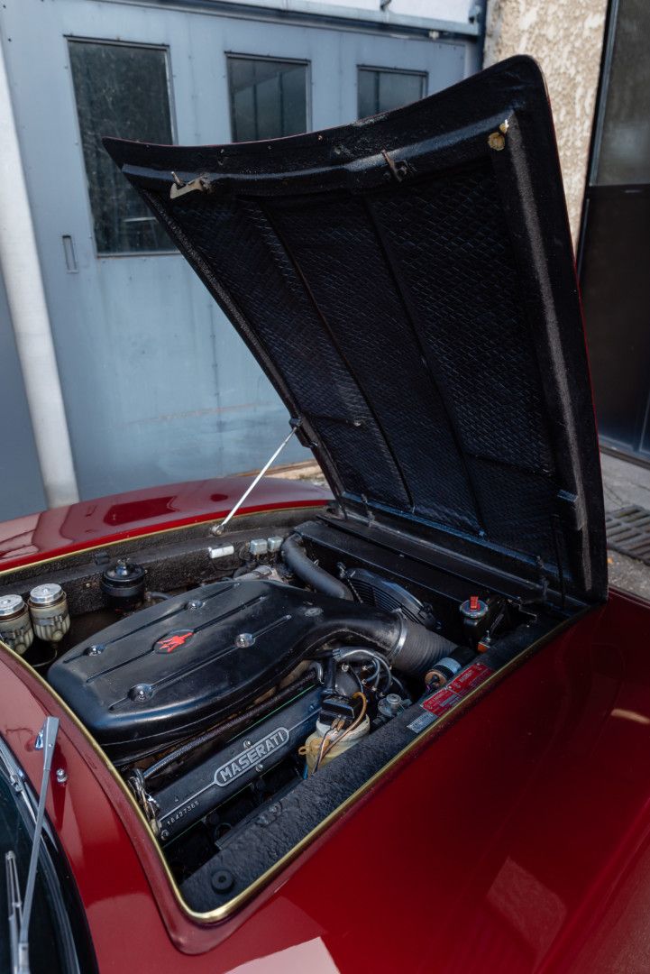 Maserati Ghibli 5000 SS 30
