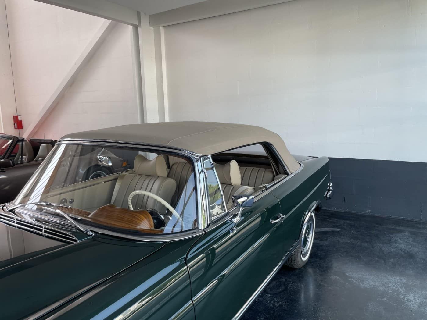 250SE Cabriolet Concours 9