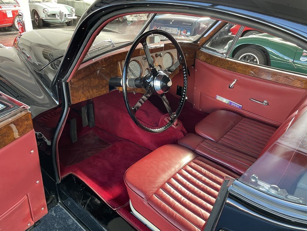 Jaguar XK120 Coupé 12