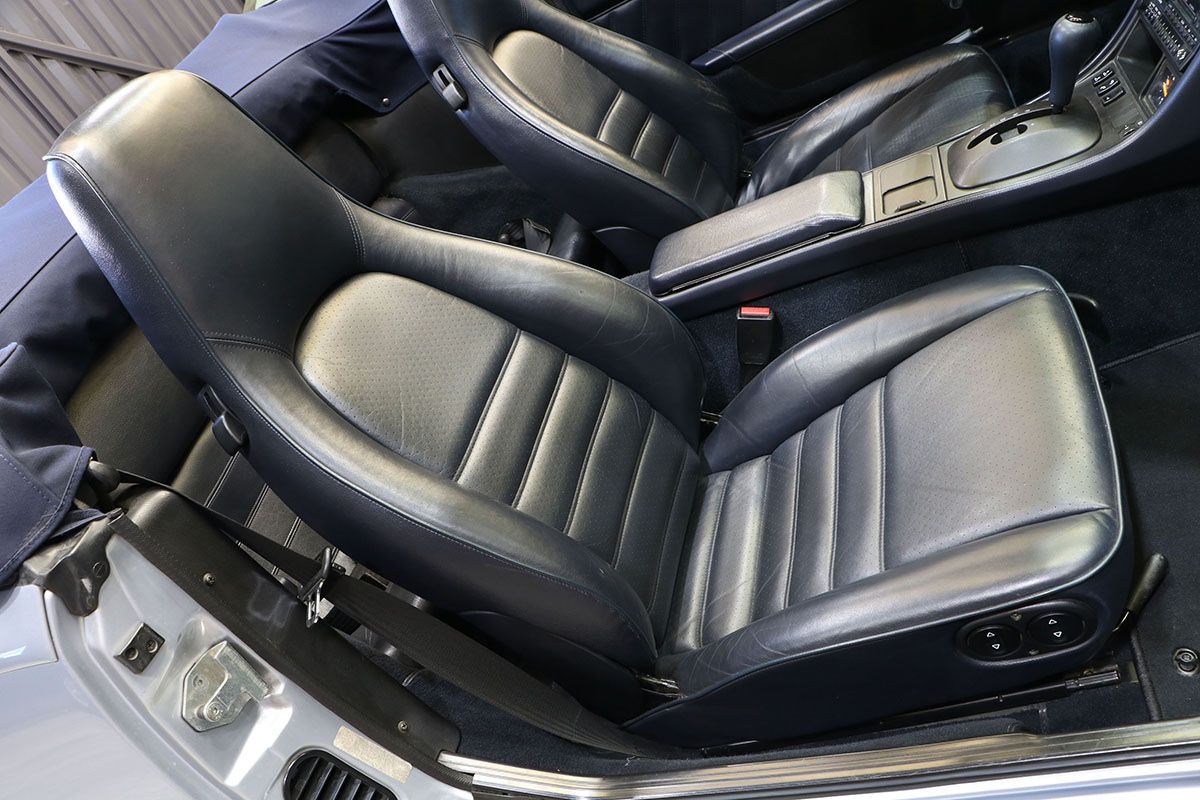Porsche 968 Cabriolet 31