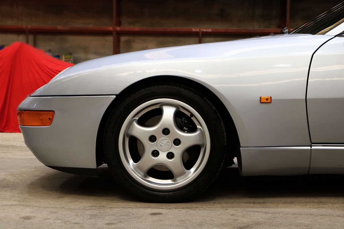 Porsche 968 Cabriolet 41