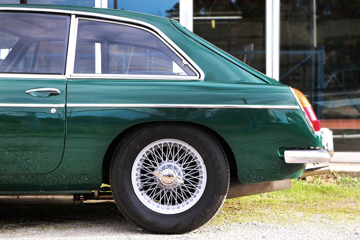 MG MGB GT Mk1 GHD3 45
