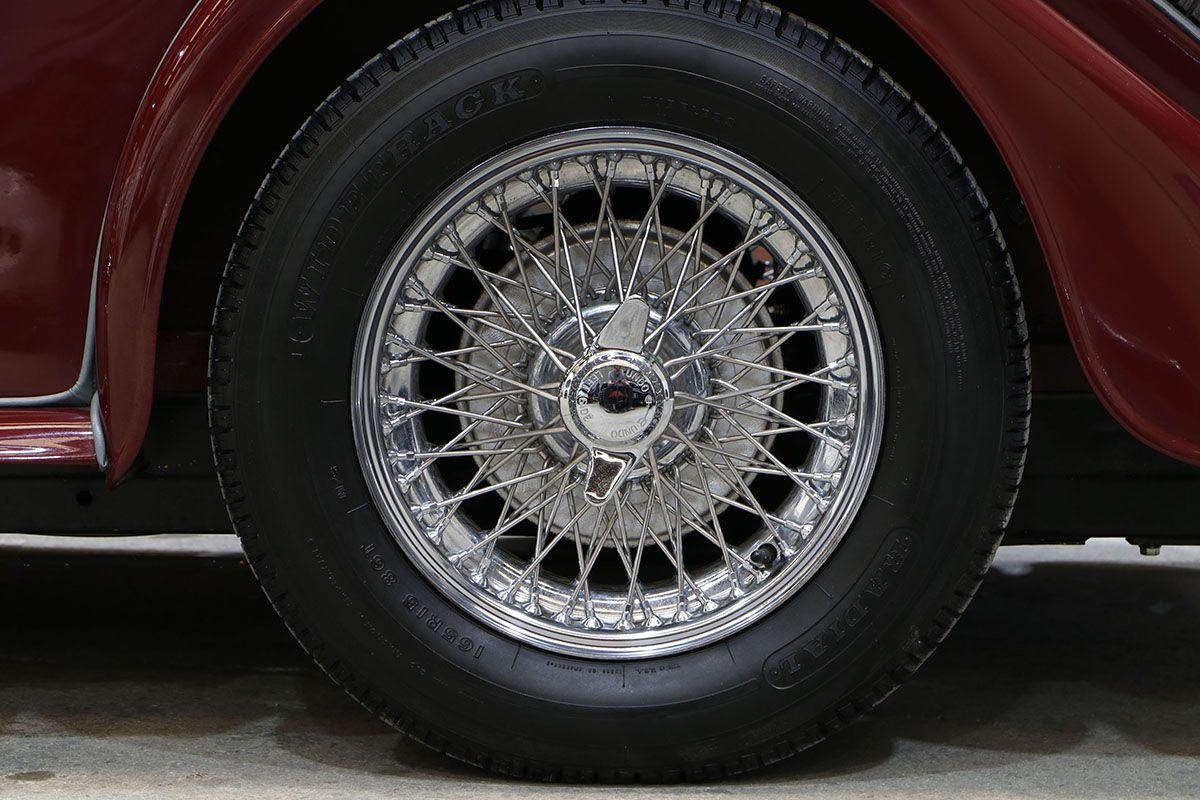 Morgan Plus 4 37