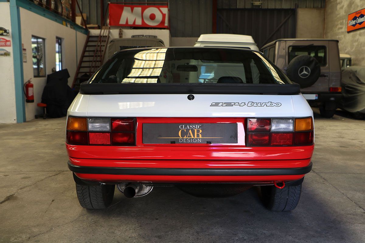 Porsche 924 Turbo 9