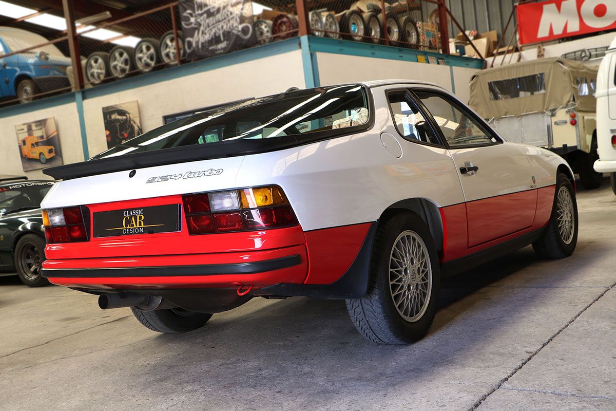 Porsche 924 Turbo 10