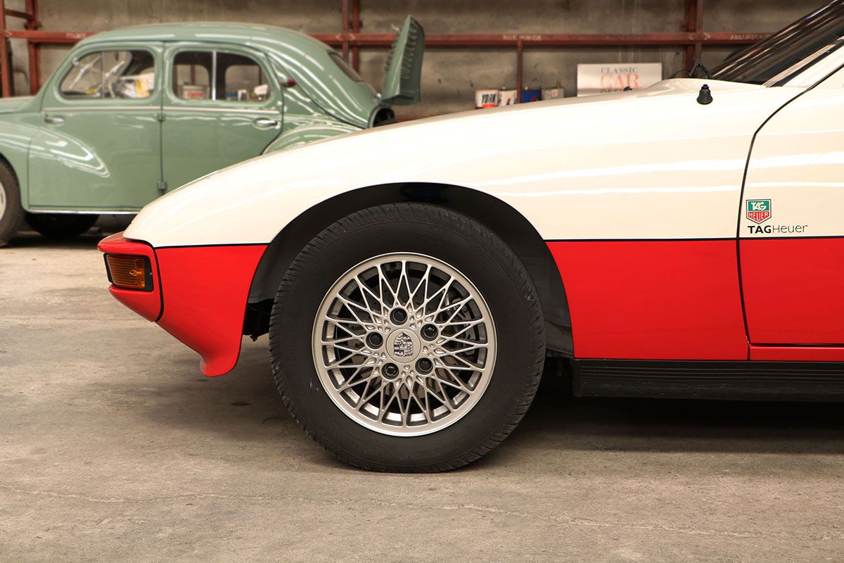 Porsche 924 Turbo 38