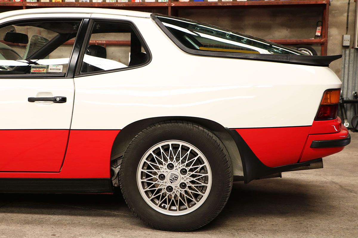 Porsche 924 Turbo 43