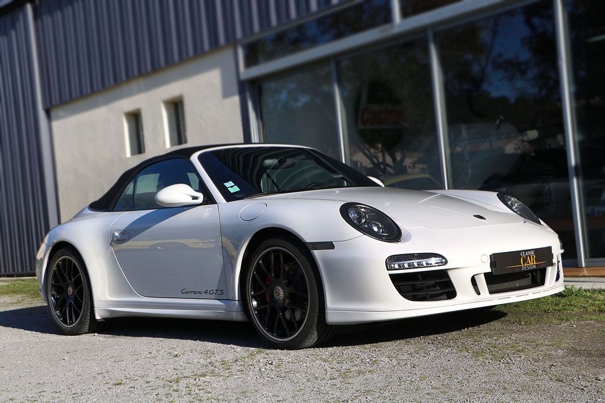 Porsche 997 Carrera 4 GTS CABRIOLET 12