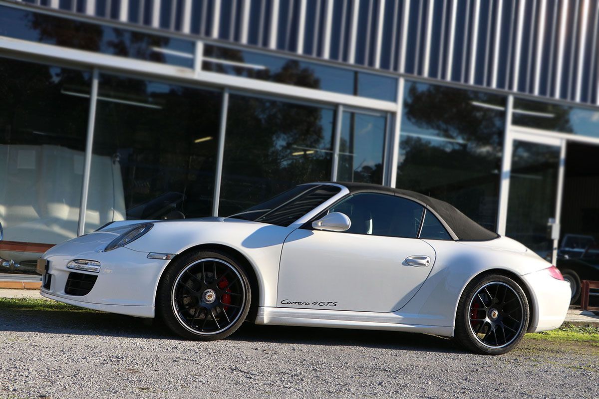 Porsche 997 Carrera 4 GTS CABRIOLET 20