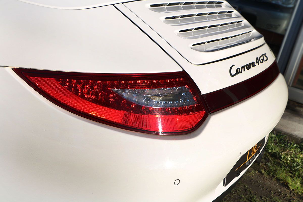 Porsche 997 Carrera 4 GTS CABRIOLET 50