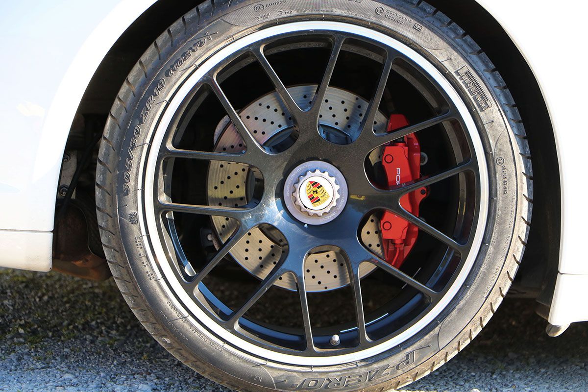 Porsche 997 Carrera 4 GTS CABRIOLET 56