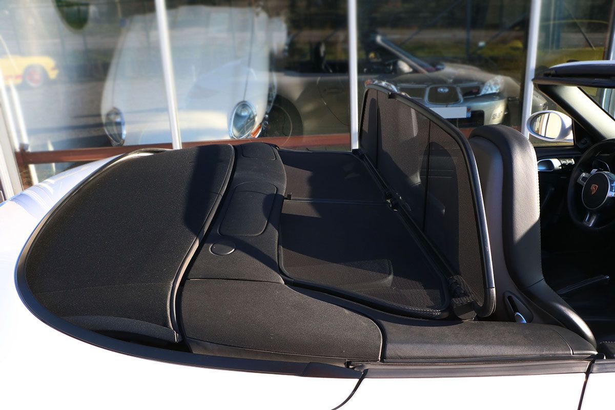 Porsche 997 Carrera 4 GTS CABRIOLET 57