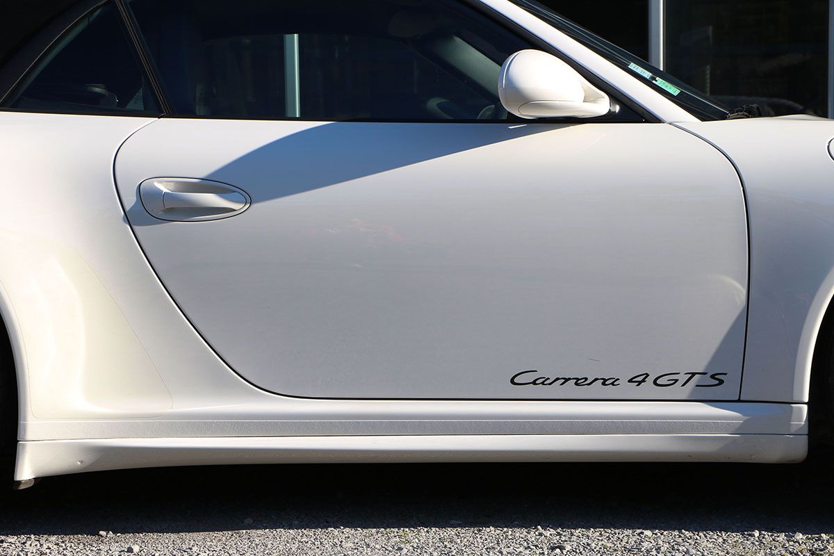 Porsche 997 Carrera 4 GTS CABRIOLET 58