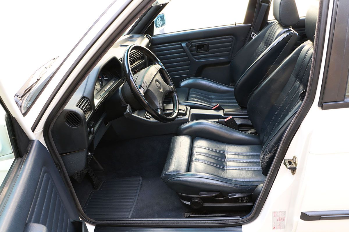 BMW 325 ix BVA E30 24