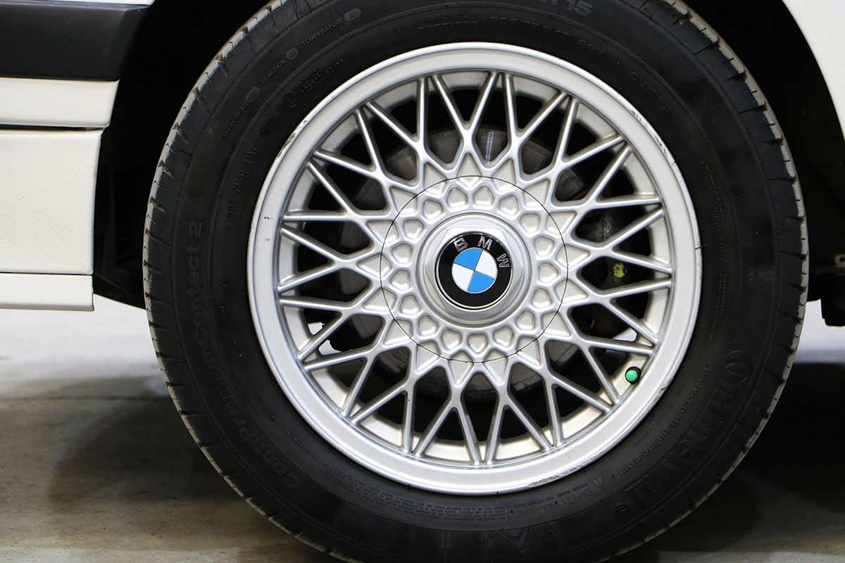 BMW 325 ix BVA E30 55