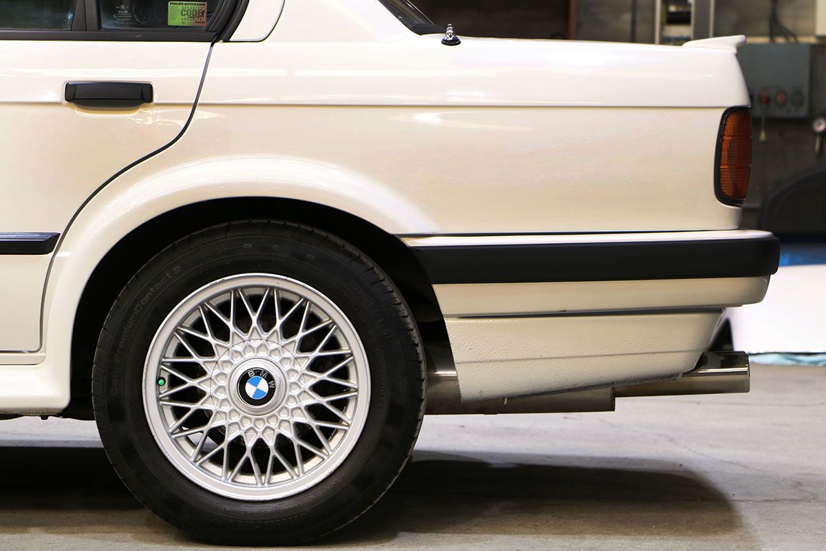 BMW 325 ix BVA E30 61