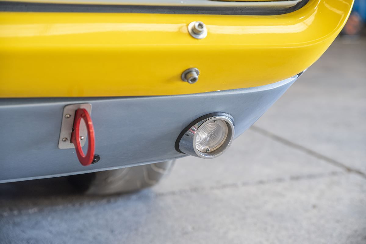Ford Mustang Coupé V8 Racing 12