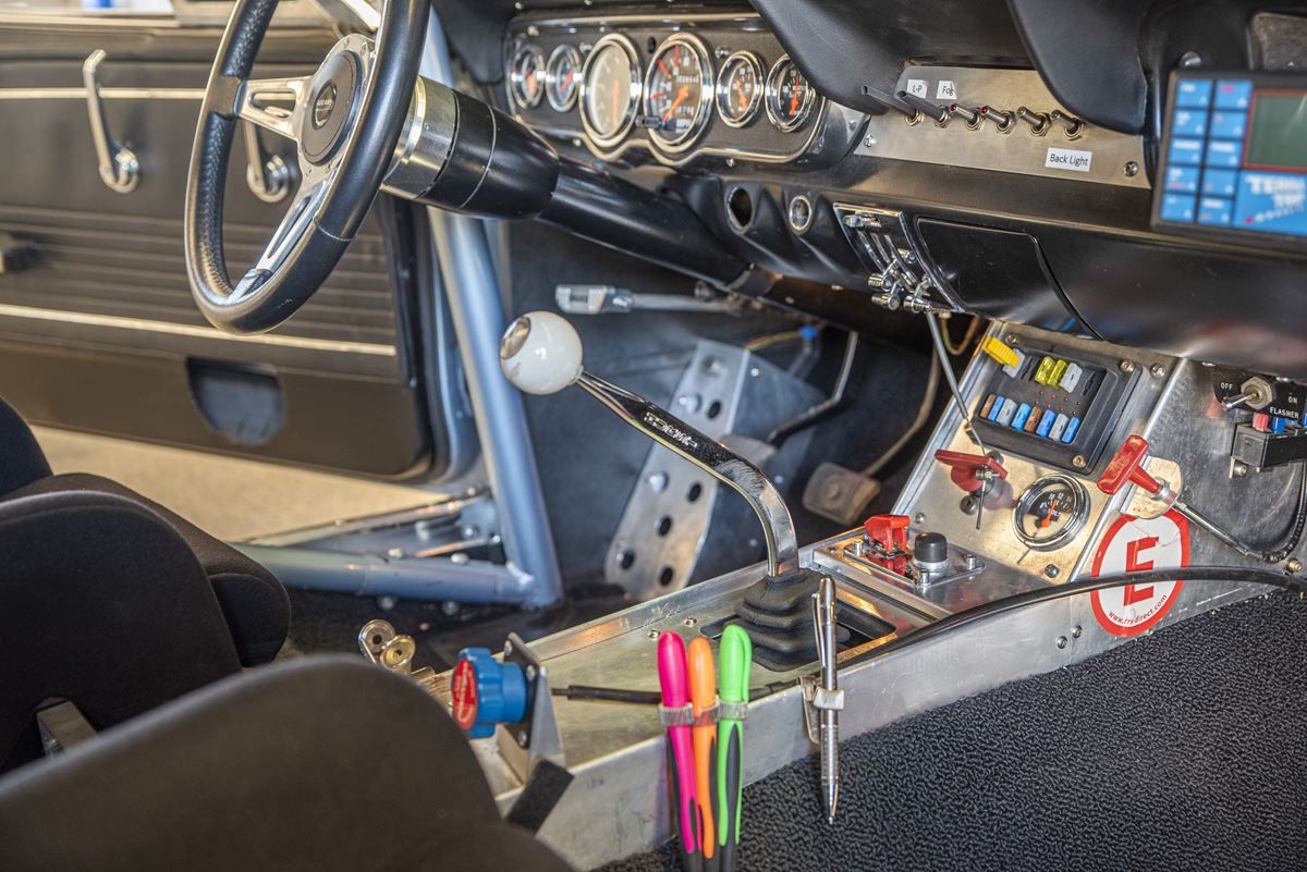 Ford Mustang Coupé V8 Racing 60