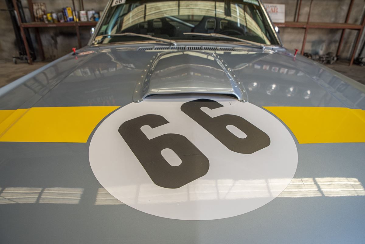 Ford Mustang Coupé V8 Racing 87