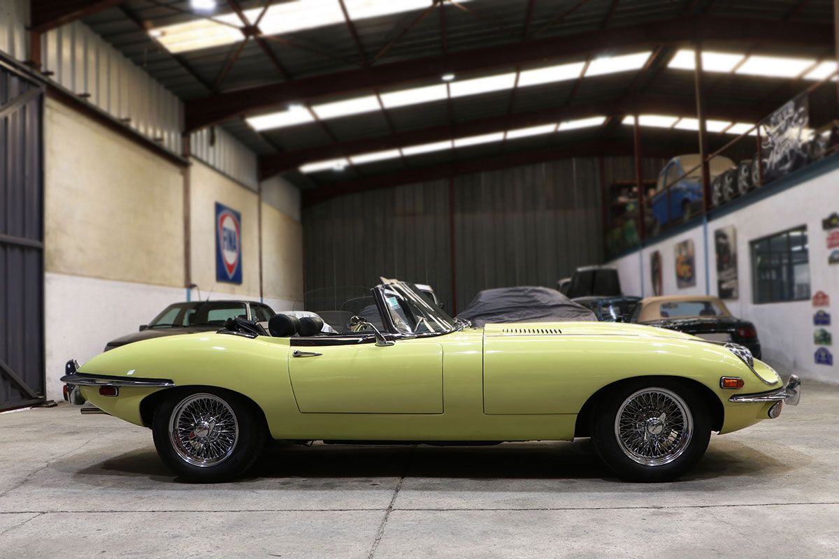 Jaguar Type e Cabriolet Serie 2 12