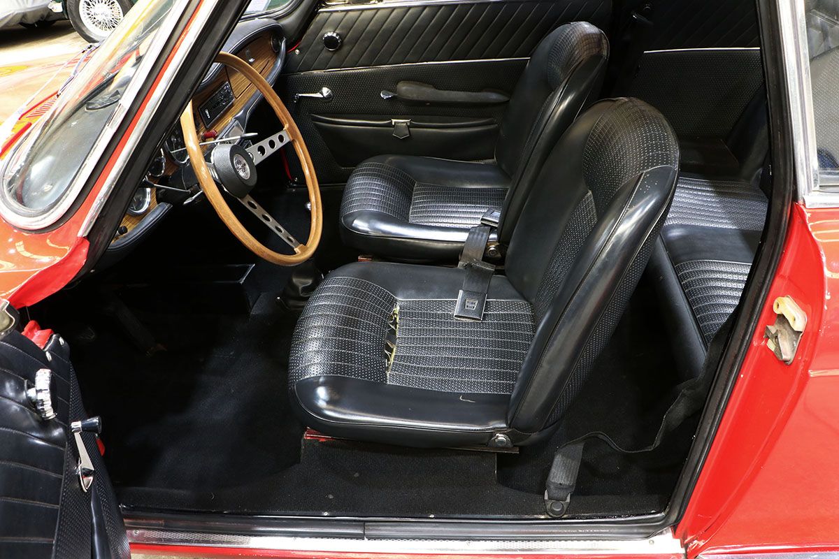 1200 S Coupé Bertone 14