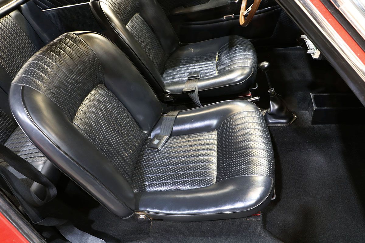 1200 S Coupé Bertone 26