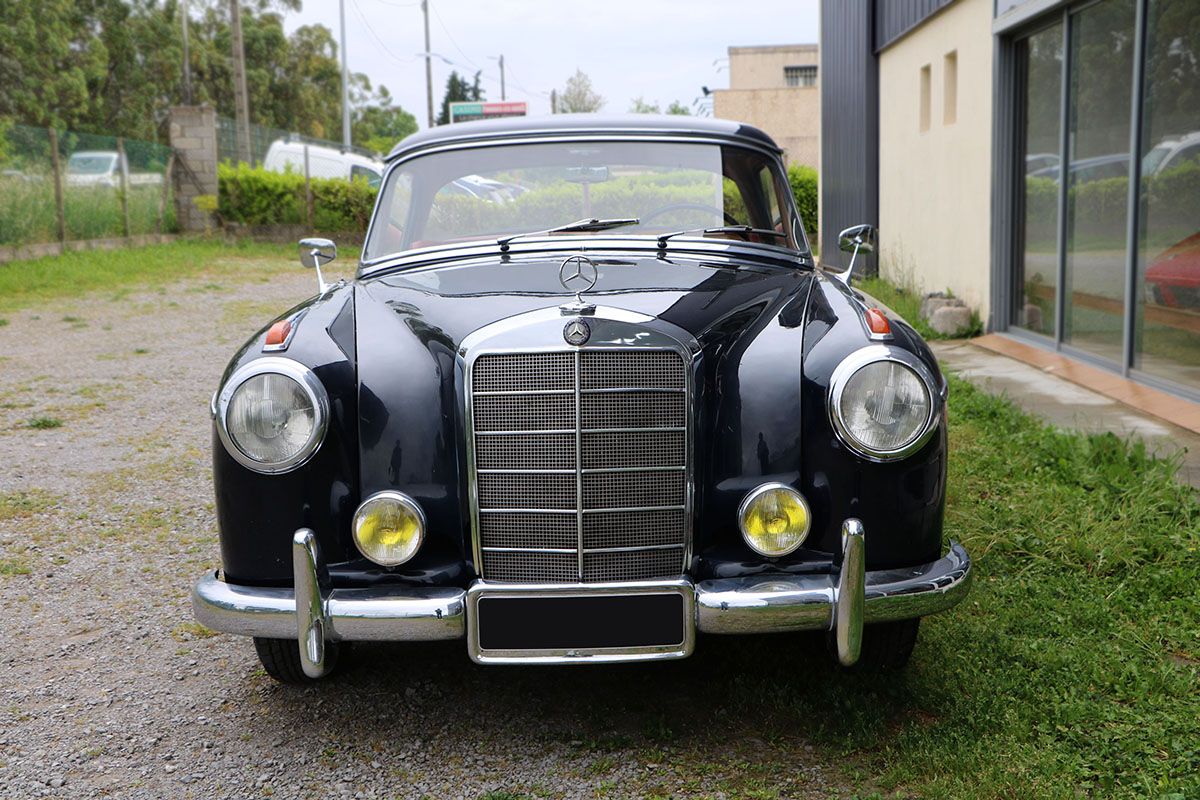 220S Coupé ponton 3
