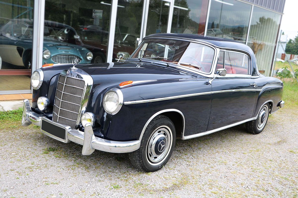 220S Coupé ponton 4