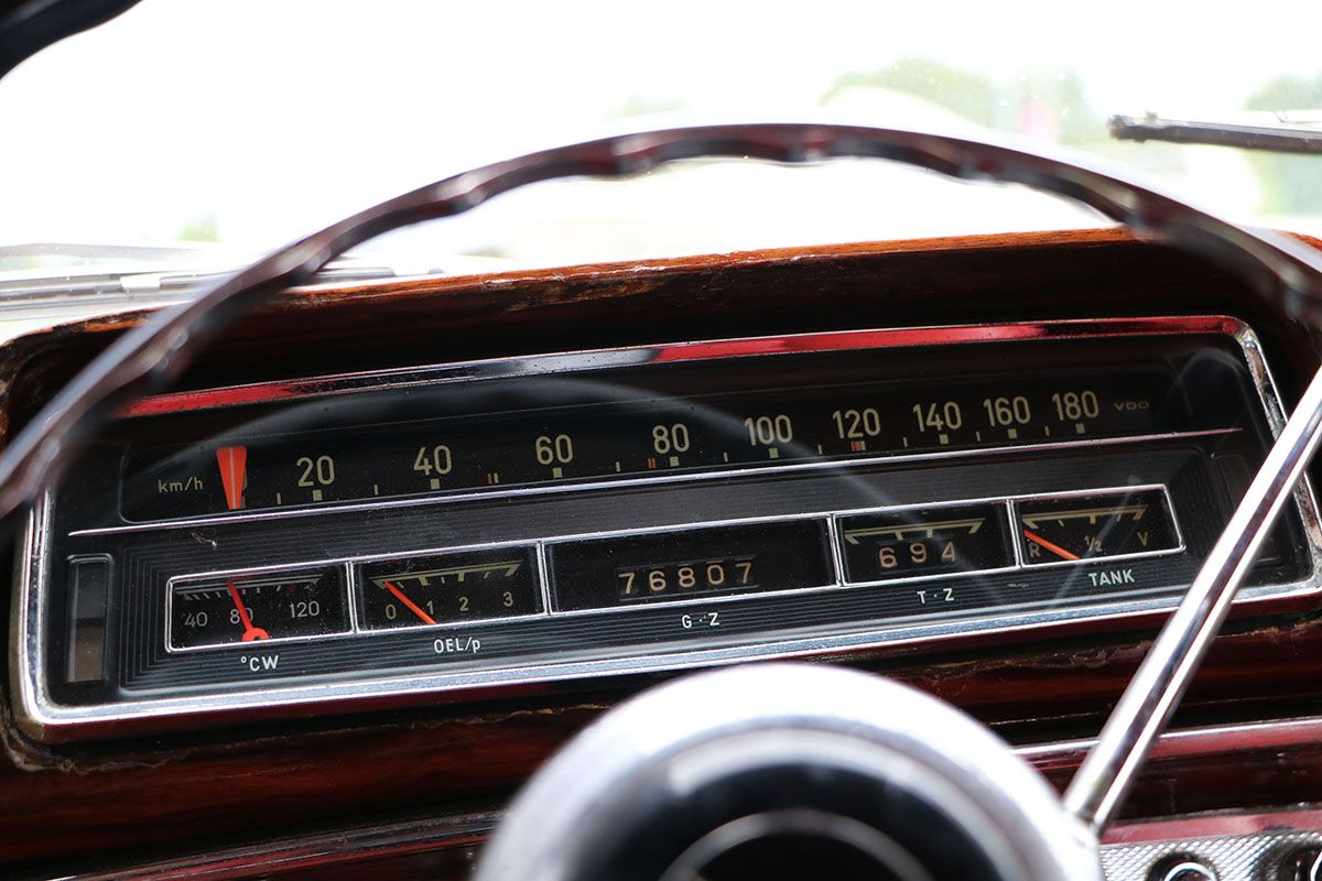 220S Coupé ponton 17