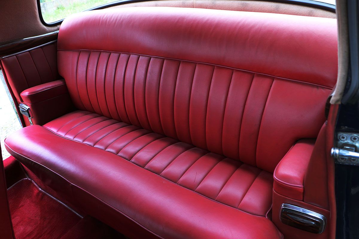 220S Coupé ponton 26