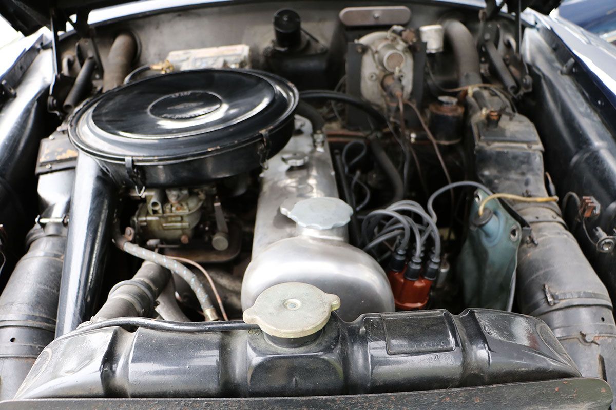 220S Coupé ponton 37