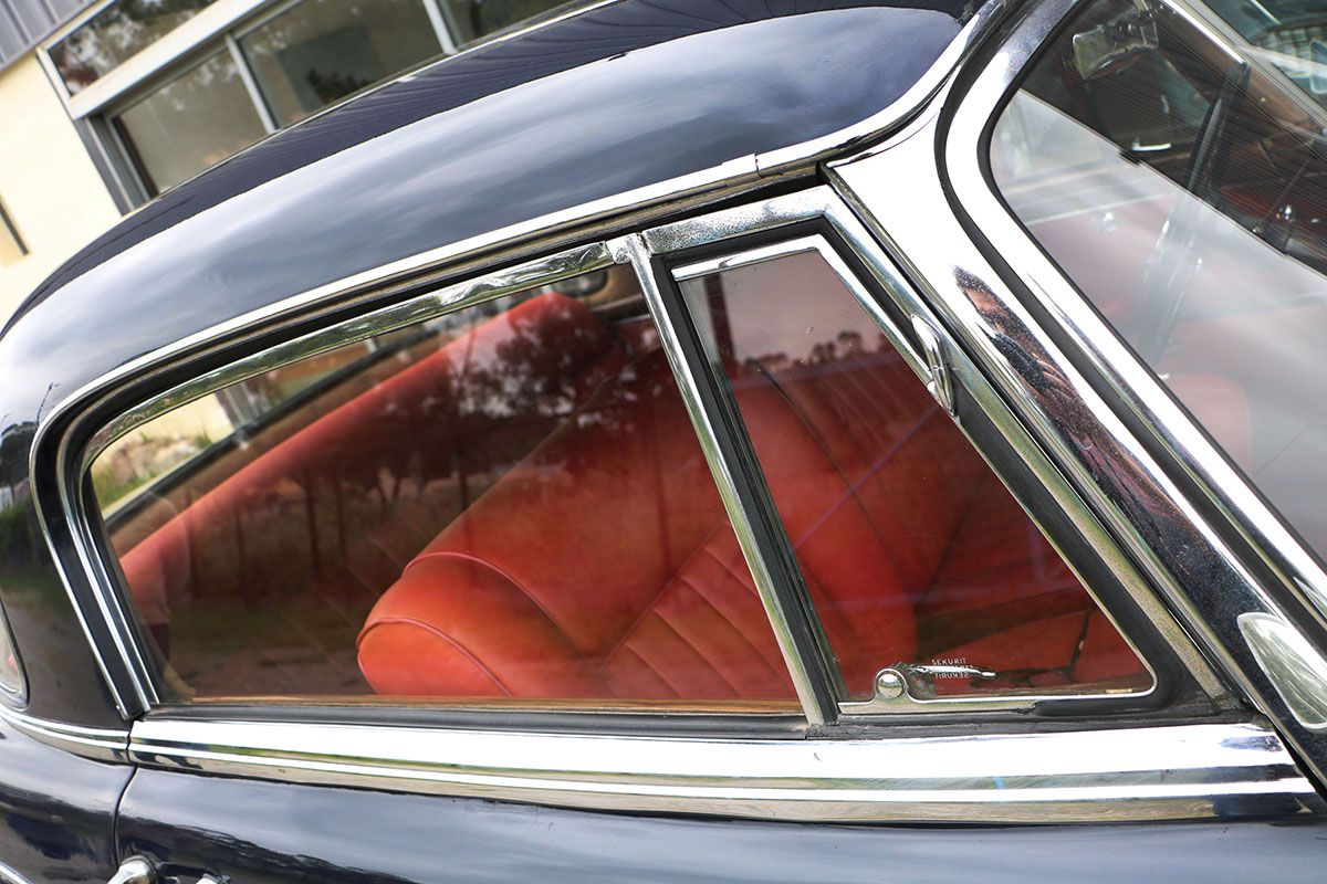 220S Coupé ponton 58